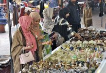 People visiting different stalls during Folk Festival ‘Lok Mela’ 2022 at Lok Virsa