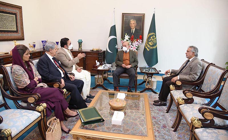 Minister for Foreign Affairs Bilawal Bhutto Zadari calls on Prime Minister Muhammad Shehbaz Sharif. Federal Minister for Finance and Revenue Ishaq Dar, Federal Minister for Commerce Syed Naveed Qamar and Minister for State for Foreign Affairs Hina Rabbani Khar are also present.