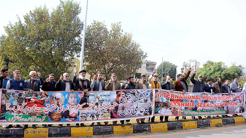 All Parties Hurriyat Conference (APHC) leaders holding a protest against Human Rights Day celebrated on Dec 10 each year to raise a voice against human rights violations in front of Indian High Commission