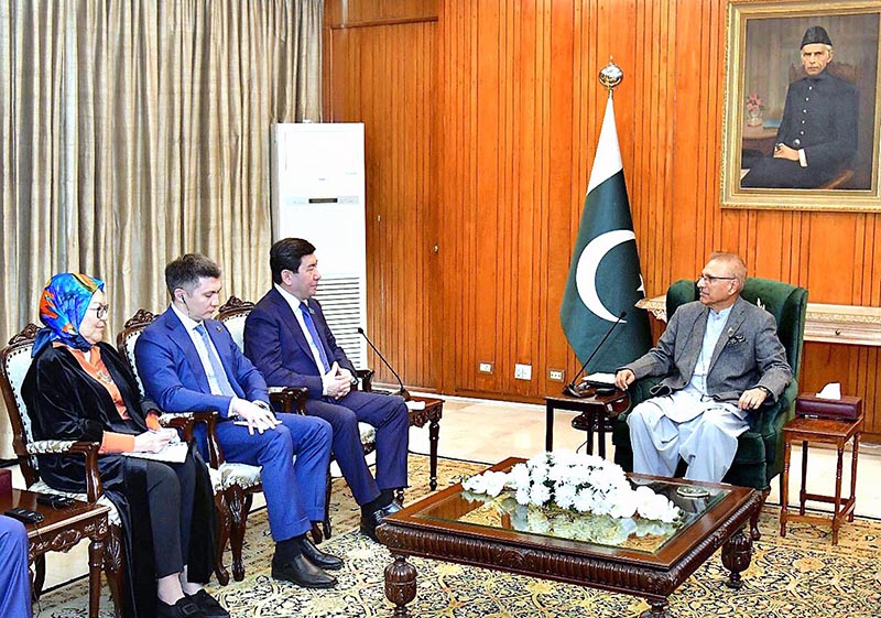 Chairman of the Mazhilis (Lower House) of the Parliament of the Republic of Kazakhstan, Koshanov Yerlan Zhakanovich along with his delegation called on President Dr. Arif Alvi at Aiwan-e-Sadr