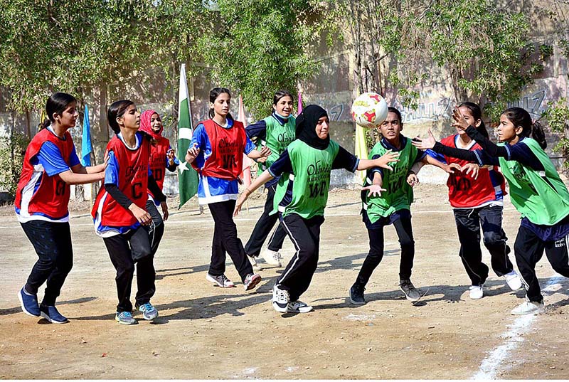 A view of netball match played between PNF Academy and Pigged Girls College during inauguration ceremony of Hyderabad Girls Netball Cup 2022 at Shah Latif Girls College