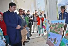 Minister Tourism Gilgit-Baltistan Raja Nasir Ali visiting the stall during Bam-e-Dunya Flim festival to pay tribute to mountain women