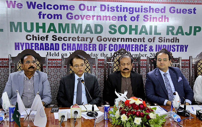 Chief Secretary Sindh Sohail Rajput addressing to business community at Chamber of Commerce & Industry