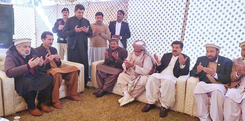 Chairman Senate, Muhammad Sadiq Sanjrani and senators offering fateha on the sad demise of the mother of leader of the opposition in Khyber Pakhtunkhwa Assembly, Akram Khan Durrani at his residence