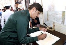 Sindh Chief Minister Syed Murad Ali Shah records his impressions in the visitors’ book opened at Mazar of Quaid-e-Azam Mohammad Ali Jinnah on the occasion of the 146th birth anniversary of the father of the nation.