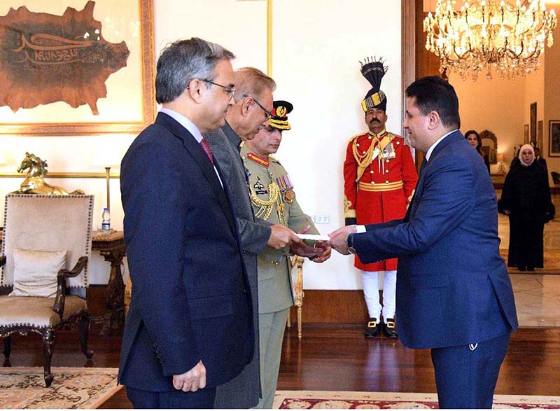 The Ambassador to Syria, Dr. Ramez Alraee, presenting his diplomatic credentials to President Dr. Arif Alvi, at Aiwan-e-Sadr