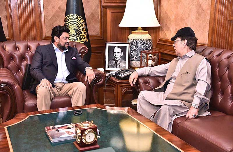 Gilgit-Baltistan Governor, Syed Mehdi Shah call on Sindh Governor Kamran Khan Tessori at Governor House.