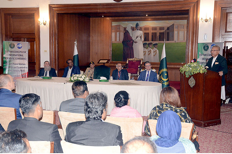 President of Pakistan Dr. Arif Alvi addressing the Inauguration of 1st Pakistan Polish International Scientific Conference organized by Federal Urdu University at Governor House. Vice Chancellor Prof. Dr. Muhammad Zia-ud-Din and others also seen on the stage