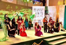 Children in cultural dresses of Pakistan performing medley and paying tribute to Quaid-e-Azam Muhammad Ali Jinnah on his 146th birth anniversary at Aiwan-e-Sadr.