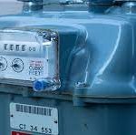 SNGPL removes 27 gas meters for using compressors, detects 18 theft cases
