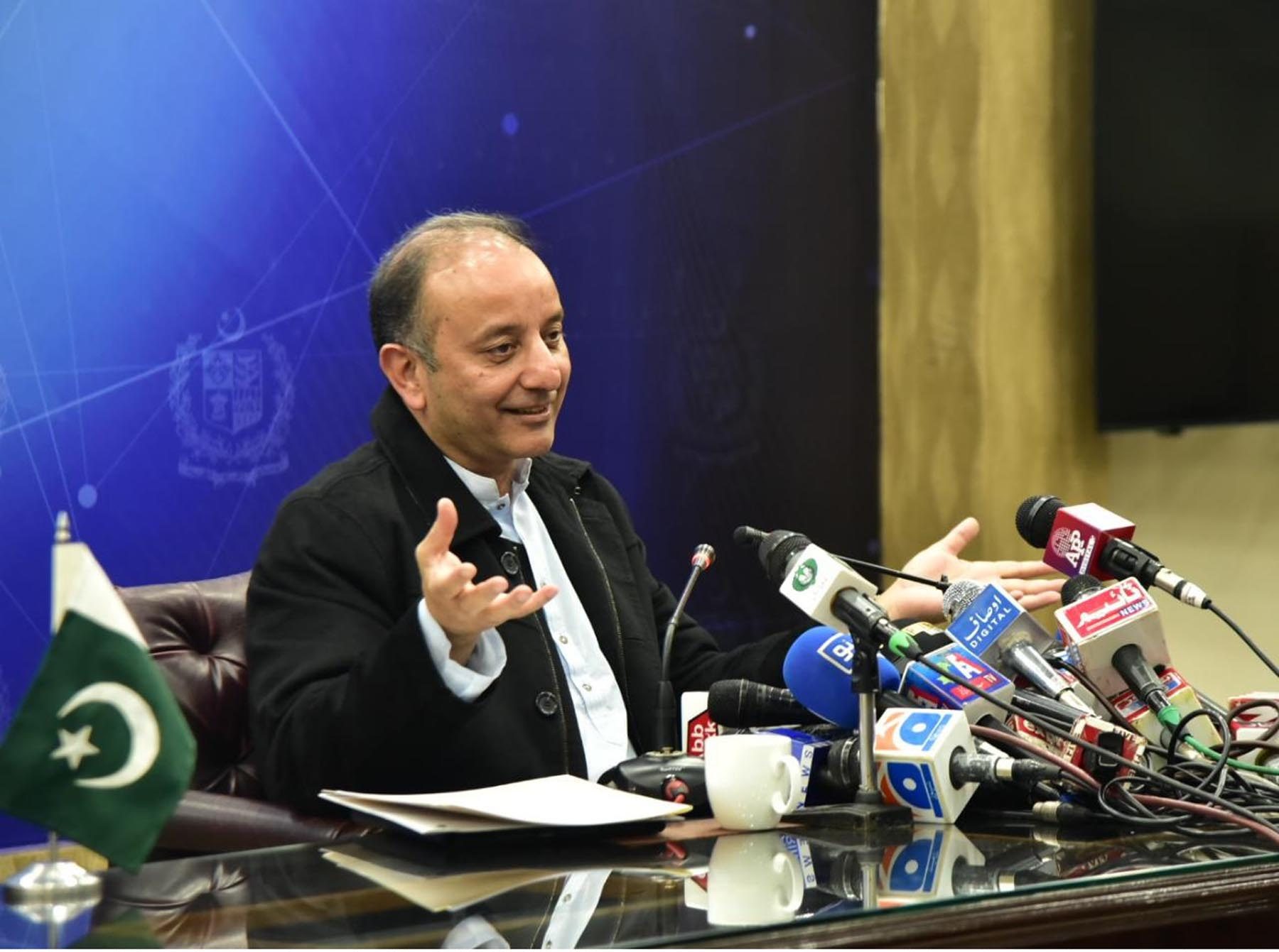 Minister of State for Petroleum, Dr Musadik Malik adressing press conference in Islamabad on December 05, 2022