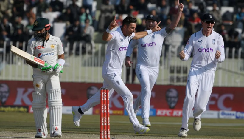 Pakistan, England teams to depart Multan for 2nd Test