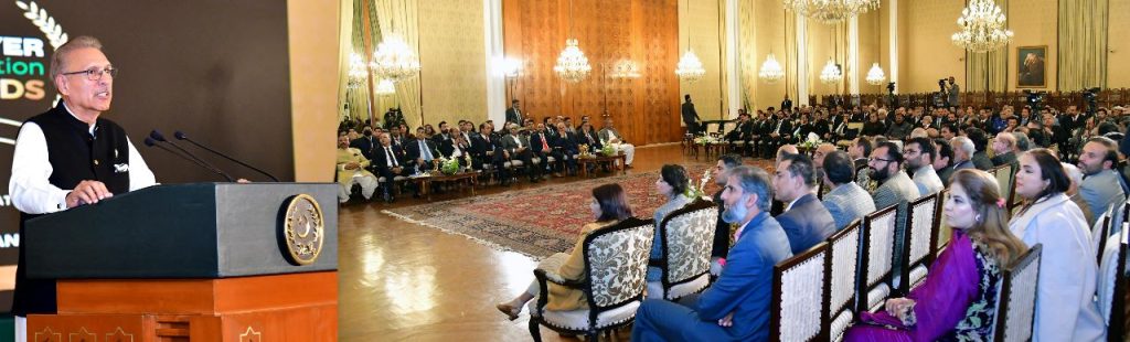 President Alvi highlights significance of continuation of policies for economic growth