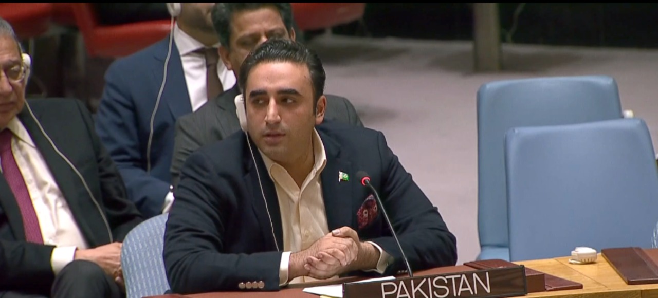 FM urges UNSC to implement resolutions on Kashmir issue
