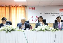 Experts for maximizing exports, curtailing imports to achieve trade surplus