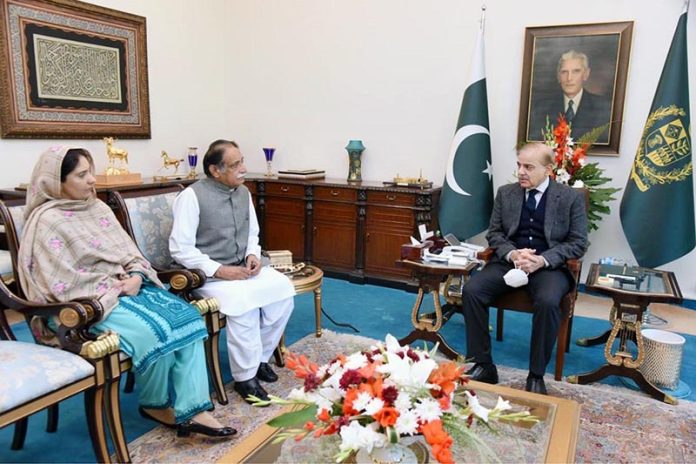 Acting Governor Balochistan Jan Muhammad Jamali and Senator Sana Jamali called on Prime Minister Muhammad Shehbaz Sharif