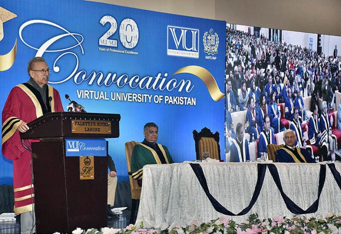 President Dr. Arif Alvi addressing to the convocation ceremony during the 12th Convocation of Virtual University