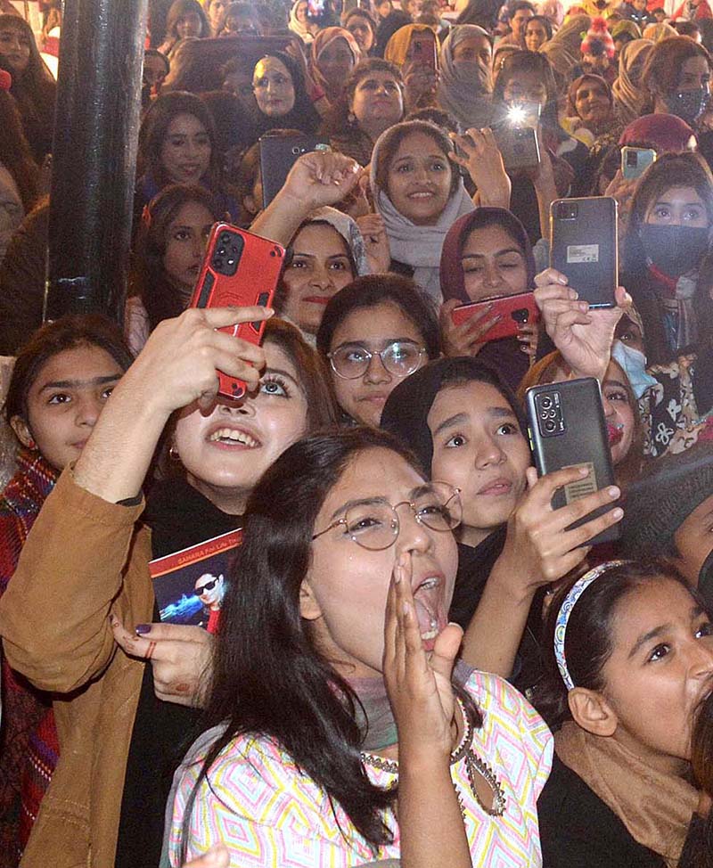 Abrarul Haq performing on the stage during New Year Night Show organized by PHA and Shalimar Group on late Saturday night