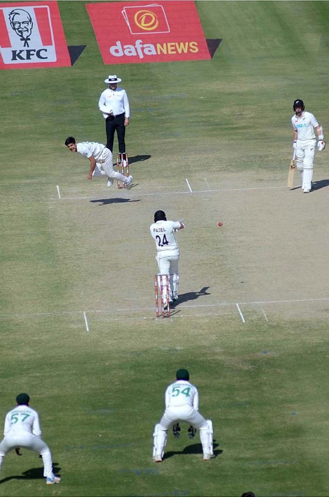 New Zealand's batsman Matt Henry celebrates after scoring half century (50 runs) during the second day of the second cricket test match between Pakistan and New Zealand at National Stadium