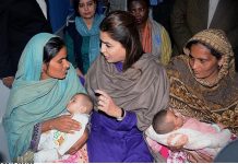 Federal Minister for Poverty Alleviation and Social Safety and Chairperson Benazir Income Support Programme Ms Shazia Marri talking and listening the women after inauguration 'Benazir Nashonuma Centre at Sindh Govt. Hospital Shah Faisal Colony