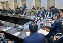 Ambassador of Thailand to Pakistan, Mr. Chakkrid Krachaiwong addressing members of the Chamber of Commerce and Industry