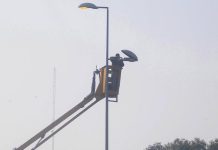 TMA staffer busy in repairing street lights at Katchery road