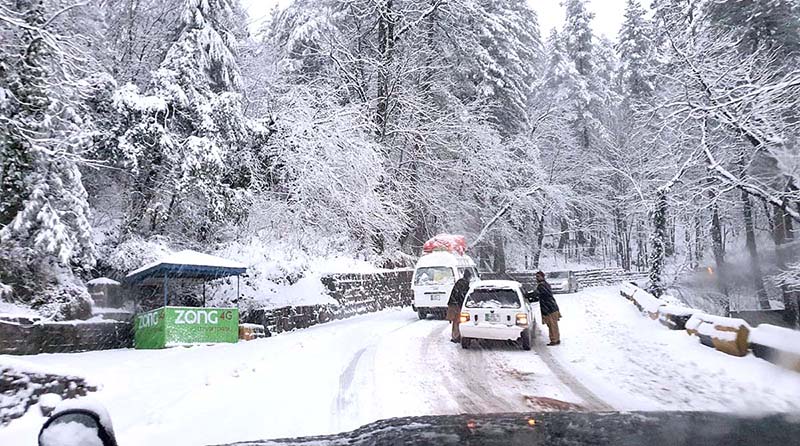 Tourists rushed to Galyat as snowfall blankets the region