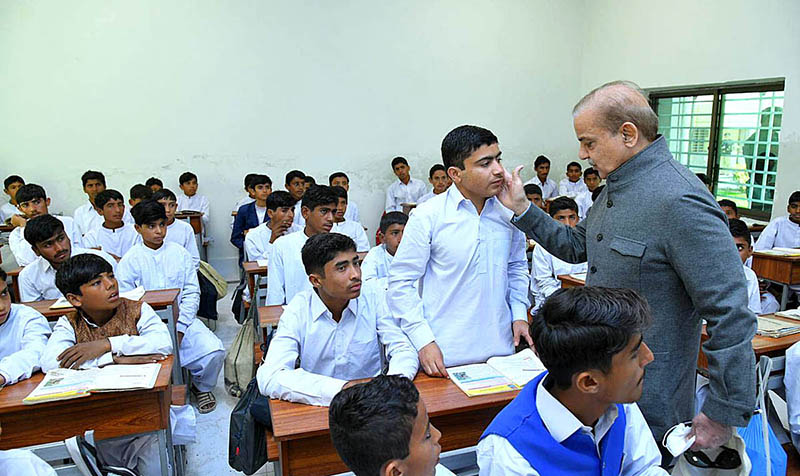 Prime Minister Muhammad Shehbaz Sharif Interacting with the students after Inaugurating the new building of Govt. Boys Secondary School Ghulam Rasool jia Khan.