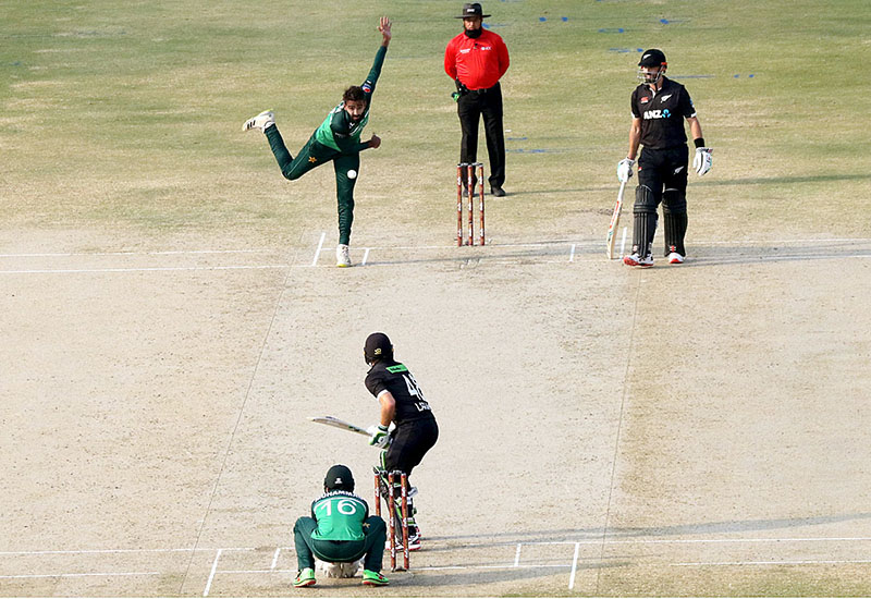 Pakistan wicket keeper Mohammad Rizwan catching the ball during the first one-day international (ODI) cricket match between Pakistan and New Zealand at the National Stadium