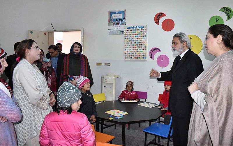 Honorable Chief Justice Federal Shariat Court, Syed Muhammad Anwer along with Chairperson NCSW, Nilofar Bakhtiar visits Women Crisis Center