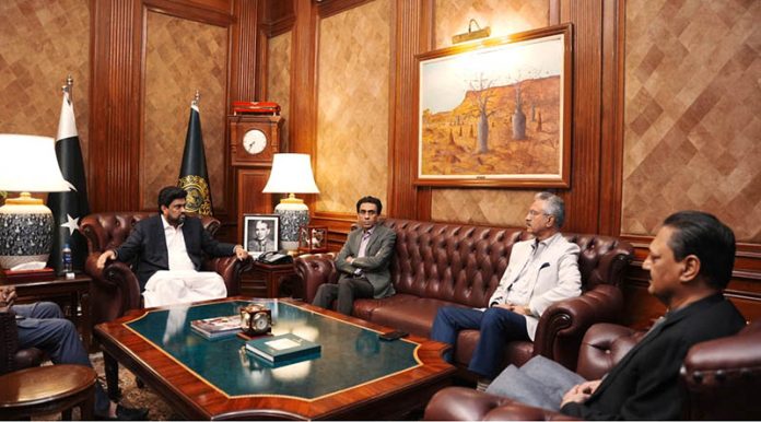 Muttahida Qaumi Movement Pakistan (MQM-P) delegation led by convener Dr Khalid Maqbool Siddiqui meets Sindh Governor Kamran Tessori at Governor’s House
