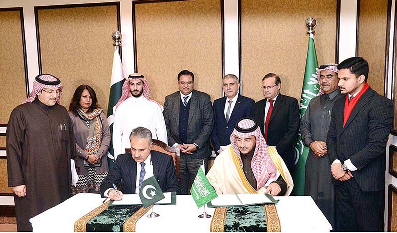 Secretary Ministry of Economic Affairs Dr. Kazim Niaz and CEO of the Saudi Fund for Development (SFD) Sultan Abdulrahman Al-Marshad signed an agreement to finance oil derivatives worth USD 1 billion to Pakistan