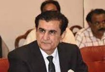 Imran seeking 'NRO' from PPP: Qadir Mandokhail