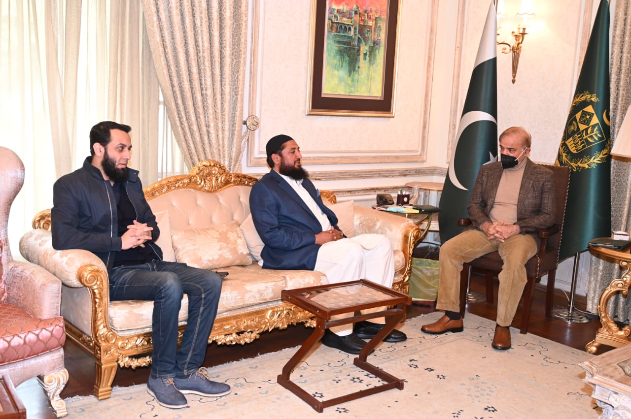 MNA calls on PM