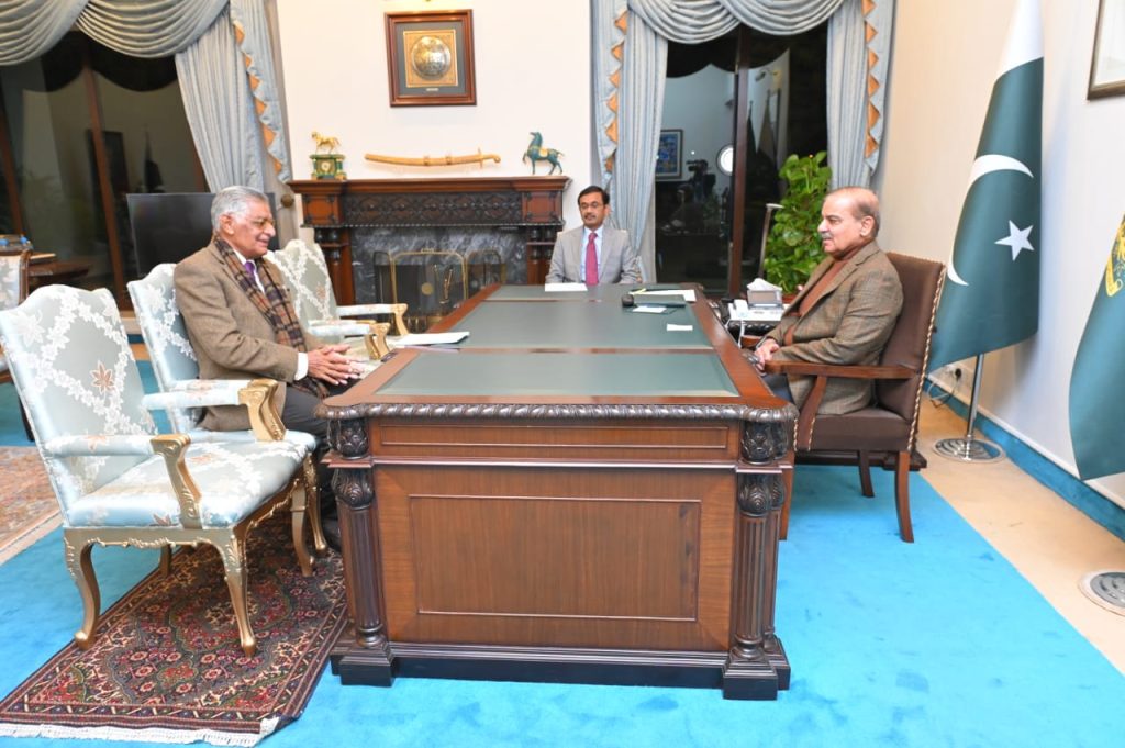 PM, MNAs discuss overall political situation, constituency matters