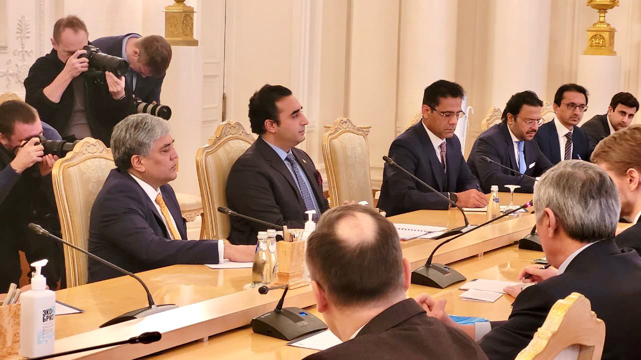 Bilawal, Lavrov agree to deepen Pakistan-Russia cooperation in various realms
