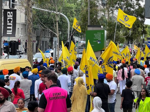 Enthusiastic Sikhs form queues to support Khalistan referendum in Australia