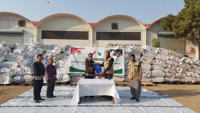 Indonesia sends USD$193.000 logistics for flood relief in Pakistan