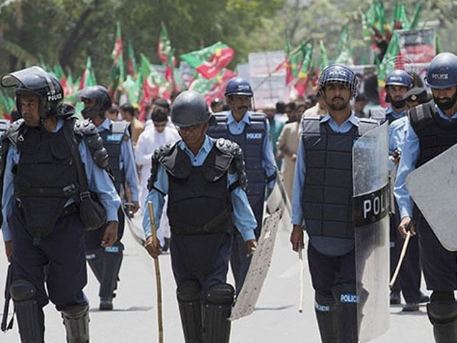 Islamabad police arrest 198 persons for involvement in violence