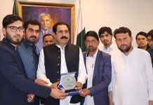 Students of Kurram call on Federal Minister Sajid Hussain Turi