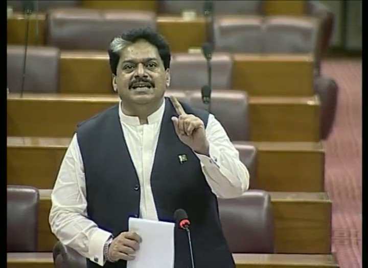 MQM-P leaders laments HESCO for power outages in Ramazan