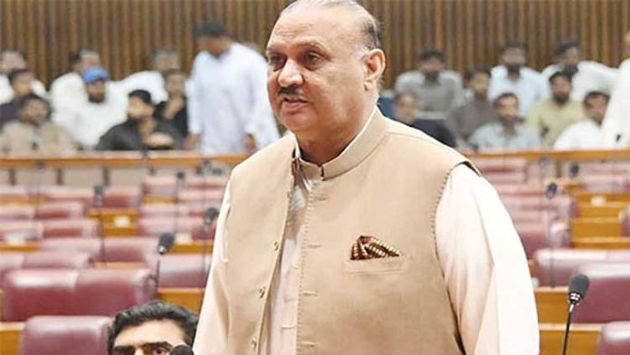 Imran Khan gave free hand to corrupt mafia in Punjab: Raja Riaz Imran Khan gave free hand to corrupt mafia in Punjab: Raja Riaz