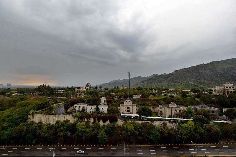 A beautiful view of clouds hovering over the skies of Federal Capital.