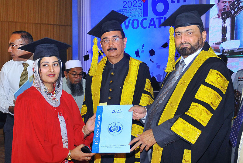 Vice Chancellor of Bahauddin Zakariya University Prof. Dr. Muhammad Ali addresses the 16th Convocation of Bahauddin Zakariya University (BZU)