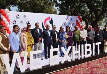 Federal Minister of Defence Khawaja Muhammad Asif in a group photograph with the President Chamber Abdul Ghafoor Malik, Dr. Maryam Nauman, Founder President Women Chamber and Organizer at the opening of the exhibition 2023