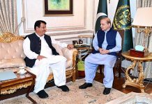 Adviser to the Prime Minister on Political Affairs, National Heritage and Culture Engineer Ameer Maqam calls on Prime Minister Muhammad Shehbaz Sharif