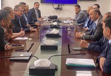 MoS for Petroleum Dr. Musadik Malik in a meeting with delegation of Barrick Gold Corporation, led by its president and CEO Mark Bristow. Canadian High Commissioner to Pakistan Ms. Leslie Scanlon also present