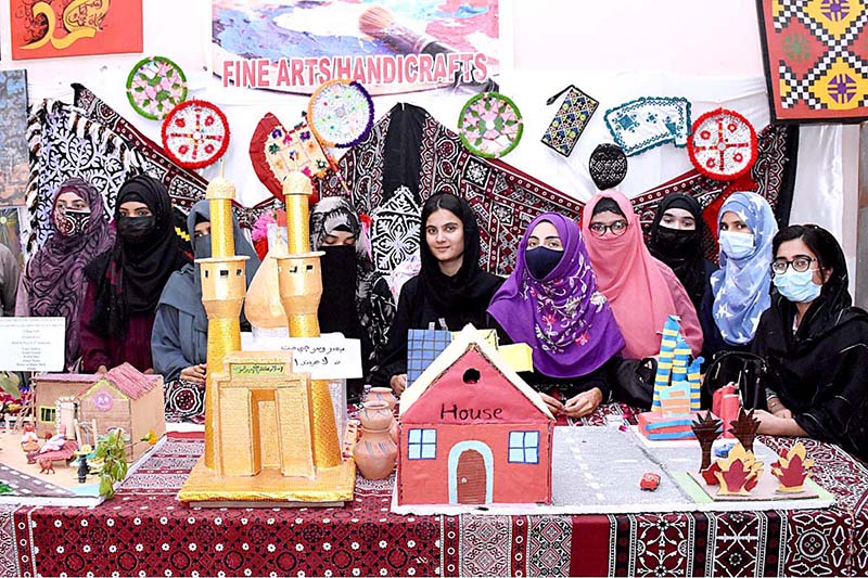 Students participating in Science, Art & Craft Exhibition 2023 during 1st Sindh College Talent Hunt at Government Degree College
