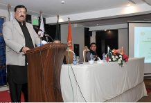 State Minister for Industries & Production Division, Mr. Tasneem Ahmed Qureshi addresses at the closing Ceremony of Training Course on Productivity Gain sharing in Agribusiness Enterprises organized by Government of Pakistan in collaboration with Asian Productivity Organization (APO) Tokyo