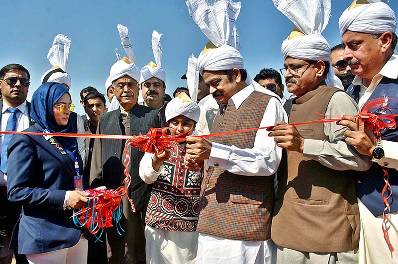 <em>Interior Minister Rana Sana Ullah Khan cutting ribbon to inaugurate tent pegging championship at Sports Ground of University of Agriculture Faisalabad (UAF) in connection with Spring Festival celebrations</em>